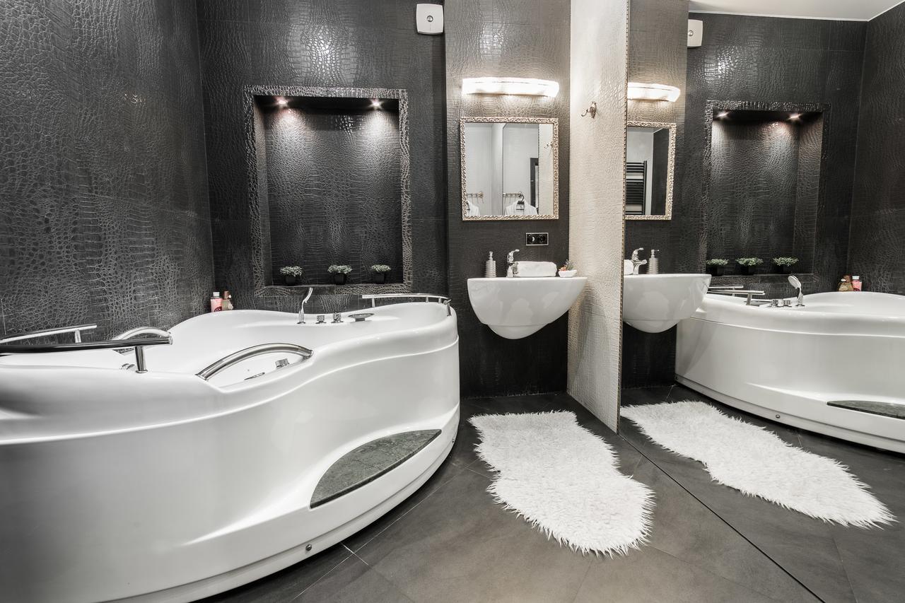 Mgapartments 3 Rooms Miasnikova Sq. Vip Minsk Bagian luar foto