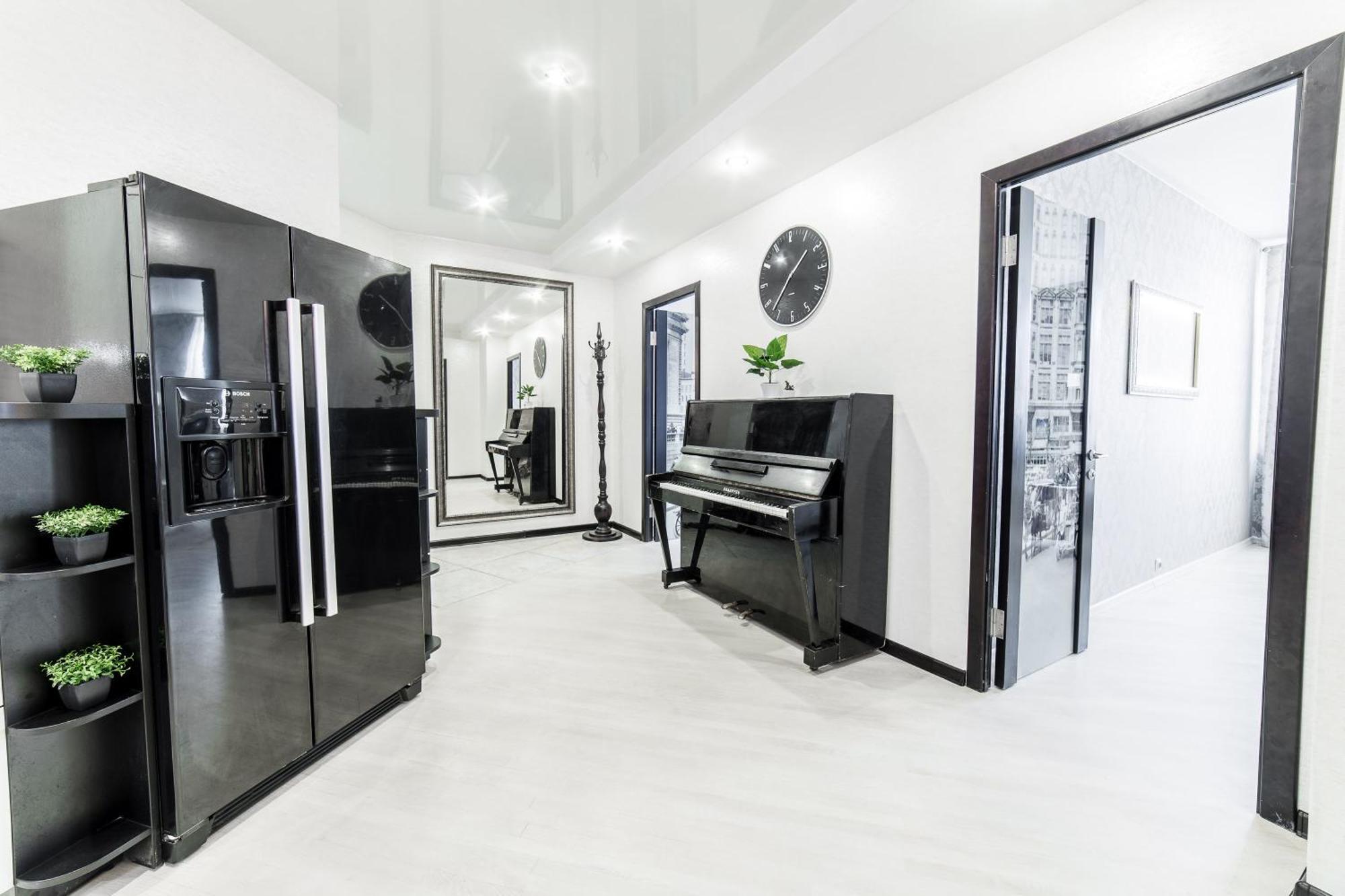 Mgapartments 3 Rooms Miasnikova Sq. Vip Minsk Bagian luar foto